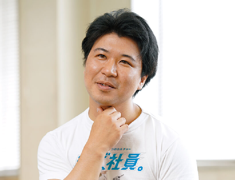 話をする小川さんのイメージ